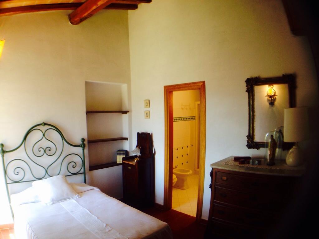 Residenza Santa Maria In Borraccia Bed & Breakfast *